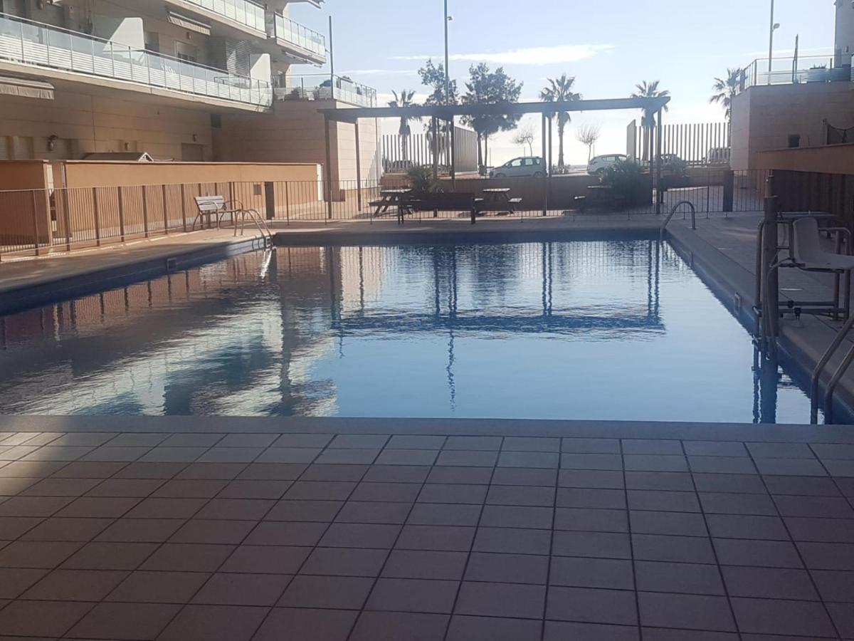 Apartamento Completo Con Piscina Terraza Vistas Del Mar Badalona Exterior foto