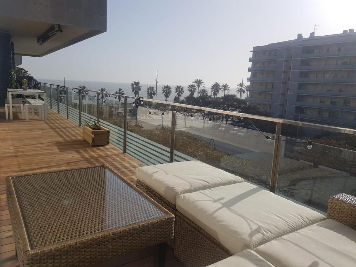 Apartamento Completo Con Piscina Terraza Vistas Del Mar Badalona Exterior foto