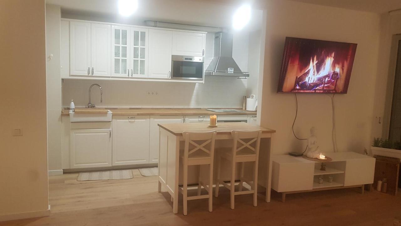 Apartamento Completo Con Piscina Terraza Vistas Del Mar Badalona Exterior foto